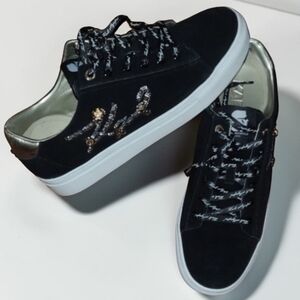 KARL LAGERFELD Black Platform Sneaker with Gold Embellishment - Size 11